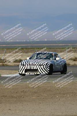 media/Sep-28-2025-24 Hours of Lemons (Sun) [[5dfe0e5f6e]]/9am (Star Mazda)/